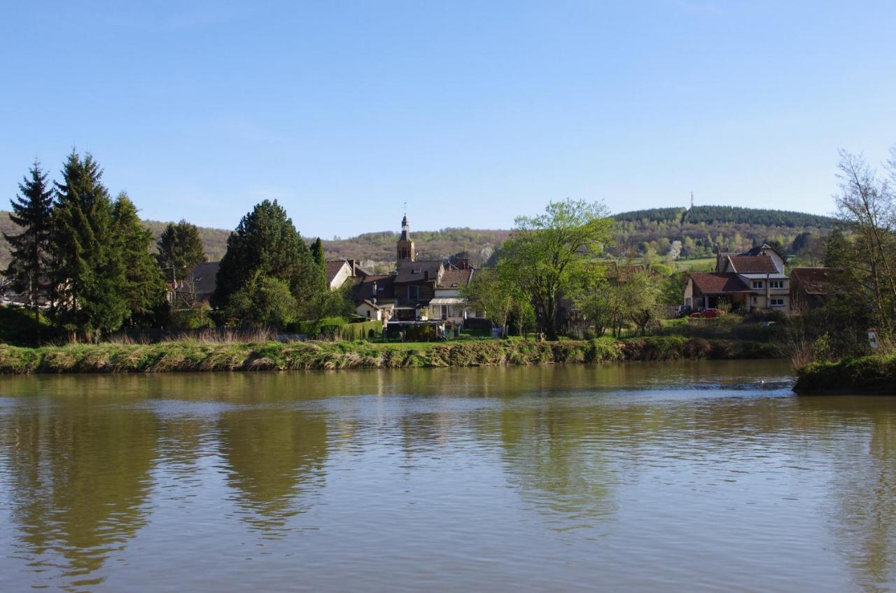 Le Doux Rivage, Proche De Charleville, Jardin Et Acces A La Voie Verte Joigny-sur-Meuse Екстер'єр фото